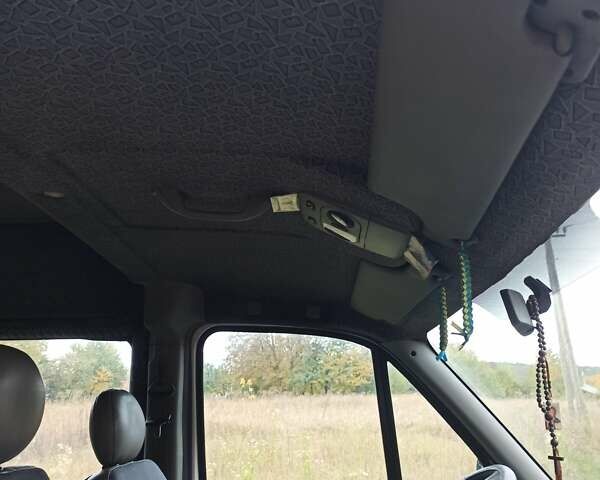 Белый Рено Мастер, объемом двигателя 2.19 л и пробегом 80 тыс. км за 4899 $, фото 25 на Automoto.ua