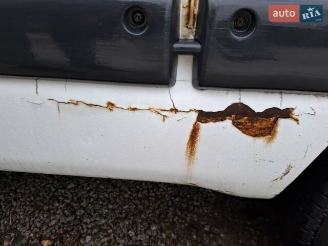 Білий Рено Мастєр, об'ємом двигуна 2.2 л та пробігом 347 тис. км за 4300 $, фото 16 на Automoto.ua