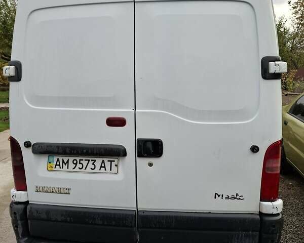 Білий Рено Мастєр, об'ємом двигуна 2.2 л та пробігом 347 тис. км за 4300 $, фото 3 на Automoto.ua