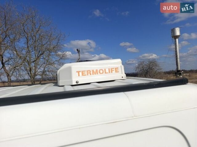 Белый Рено Мастер, объемом двигателя 1.87 л и пробегом 370 тыс. км за 3000 $, фото 9 на Automoto.ua