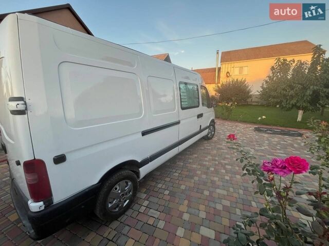 Белый Рено Мастер, объемом двигателя 2.19 л и пробегом 348 тыс. км за 6999 $, фото 2 на Automoto.ua