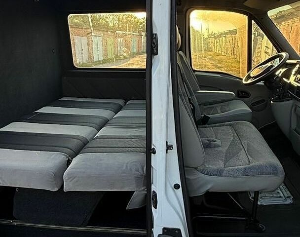 Белый Рено Мастер, объемом двигателя 2.95 л и пробегом 458 тыс. км за 6700 $, фото 14 на Automoto.ua