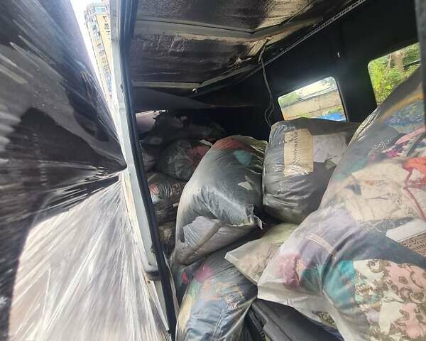 Белый Рено Мастер, объемом двигателя 2.5 л и пробегом 280 тыс. км за 2500 $, фото 8 на Automoto.ua