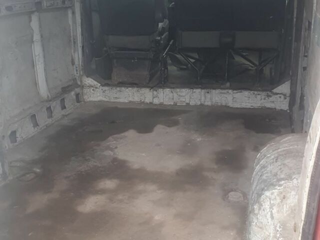 Білий Рено Мастєр, об'ємом двигуна 2.2 л та пробігом 600 тис. км за 1500 $, фото 4 на Automoto.ua