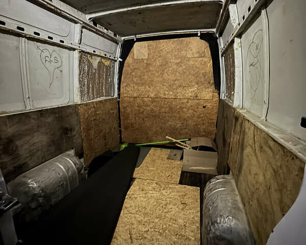 Білий Рено Мастєр, об'ємом двигуна 3 л та пробігом 387 тис. км за 7500 $, фото 15 на Automoto.ua