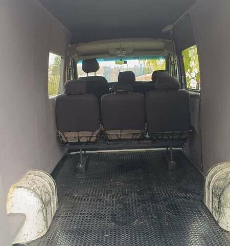 Белый Рено Мастер, объемом двигателя 2.5 л и пробегом 434 тыс. км за 7000 $, фото 13 на Automoto.ua