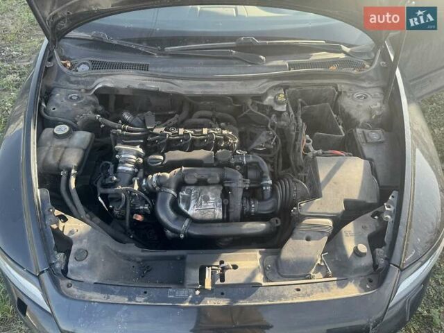 Белый Рено Мастер, объемом двигателя 1.9 л и пробегом 200 тыс. км за 3700 $, фото 6 на Automoto.ua