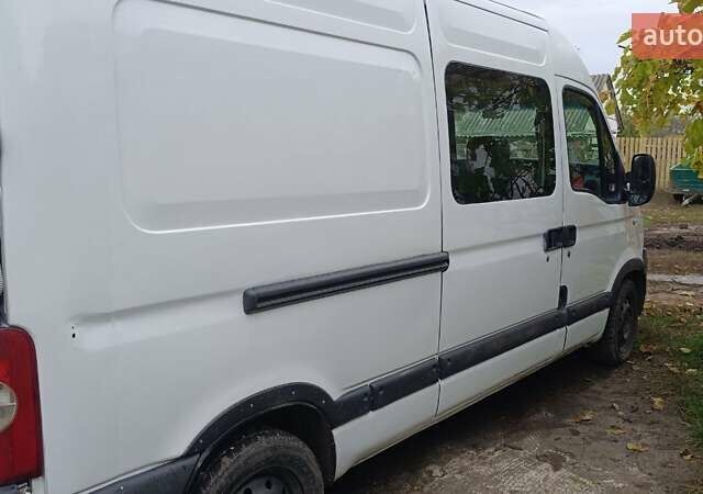 Белый Рено Мастер, объемом двигателя 2.5 л и пробегом 434 тыс. км за 7000 $, фото 14 на Automoto.ua