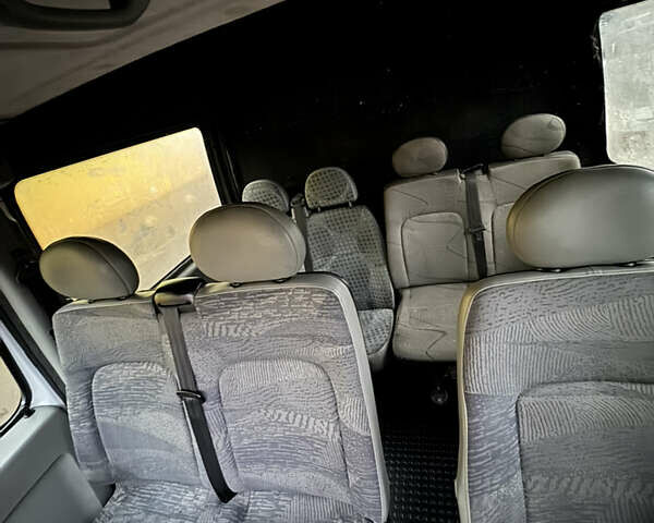 Білий Рено Мастєр, об'ємом двигуна 3 л та пробігом 387 тис. км за 7500 $, фото 13 на Automoto.ua