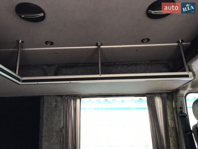 Белый Рено Мастер, объемом двигателя 2.5 л и пробегом 290 тыс. км за 11500 $, фото 21 на Automoto.ua
