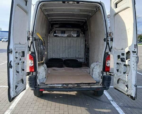 Білий Рено Мастєр, об'ємом двигуна 2.5 л та пробігом 284 тис. км за 7300 $, фото 12 на Automoto.ua