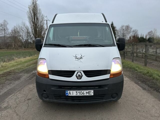 Білий Рено Мастєр, об'ємом двигуна 2.5 л та пробігом 370 тис. км за 4500 $, фото 2 на Automoto.ua