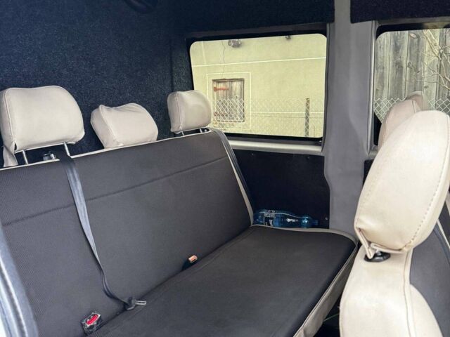 Белый Рено Мастер, объемом двигателя 2.3 л и пробегом 350 тыс. км за 12000 $, фото 6 на Automoto.ua