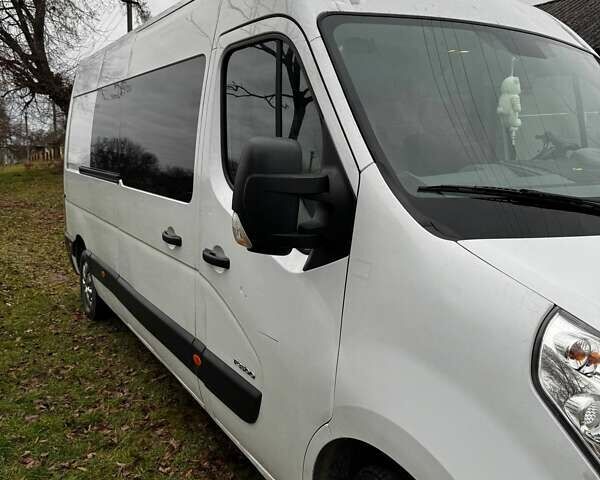 Білий Рено Мастєр, об'ємом двигуна 2.3 л та пробігом 350 тис. км за 12000 $, фото 1 на Automoto.ua