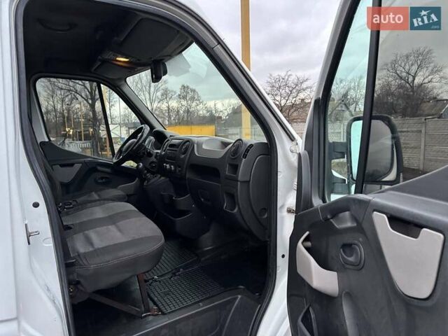 Білий Рено Мастєр, об'ємом двигуна 2.3 л та пробігом 458 тис. км за 12499 $, фото 7 на Automoto.ua