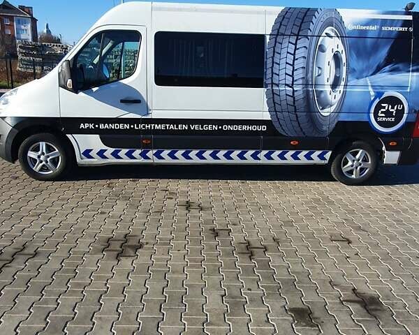 Белый Рено Мастер, объемом двигателя 2.3 л и пробегом 490 тыс. км за 12999 $, фото 5 на Automoto.ua