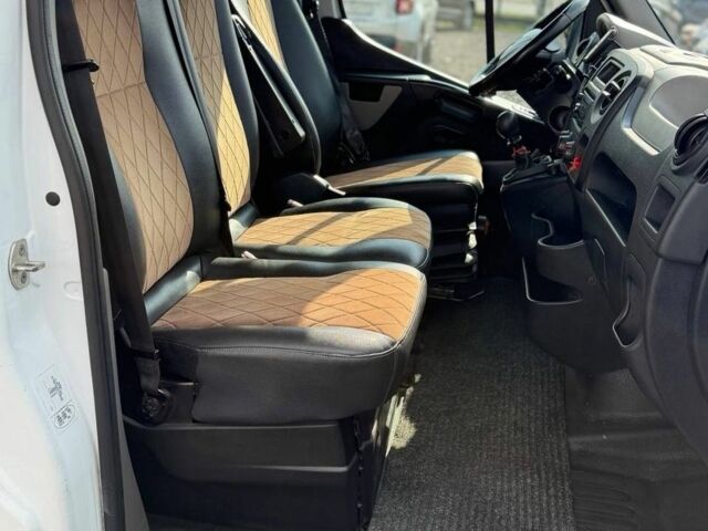 Белый Рено Мастер, объемом двигателя 2.3 л и пробегом 183 тыс. км за 15000 $, фото 22 на Automoto.ua