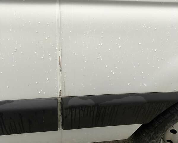 Білий Рено Мастєр, об'ємом двигуна 2.3 л та пробігом 667 тис. км за 8500 $, фото 2 на Automoto.ua