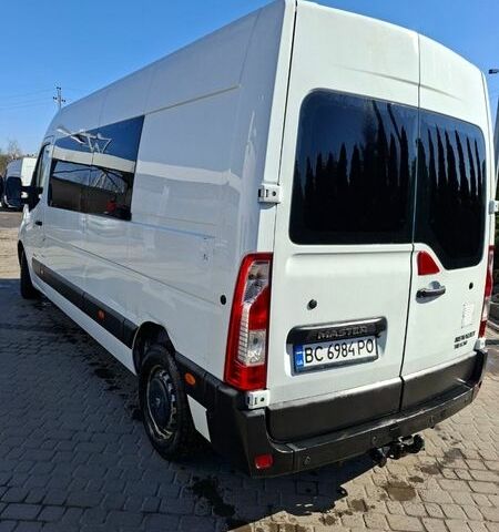 Белый Рено Мастер, объемом двигателя 2.3 л и пробегом 430 тыс. км за 17000 $, фото 3 на Automoto.ua