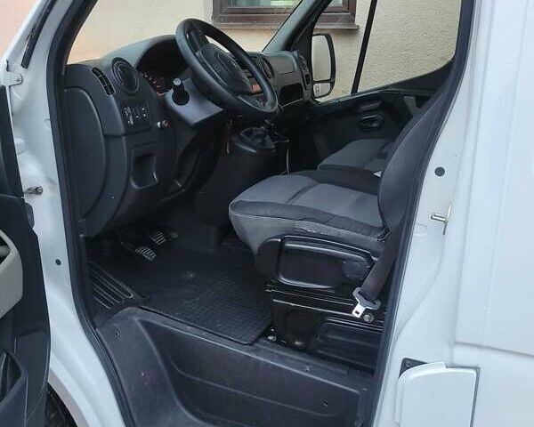 Білий Рено Мастєр, об'ємом двигуна 2.3 л та пробігом 249 тис. км за 13100 $, фото 6 на Automoto.ua