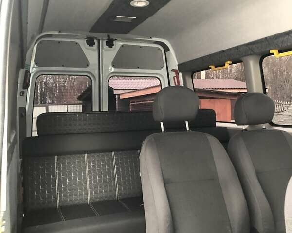 Белый Рено Мастер, объемом двигателя 2.3 л и пробегом 280 тыс. км за 16000 $, фото 18 на Automoto.ua