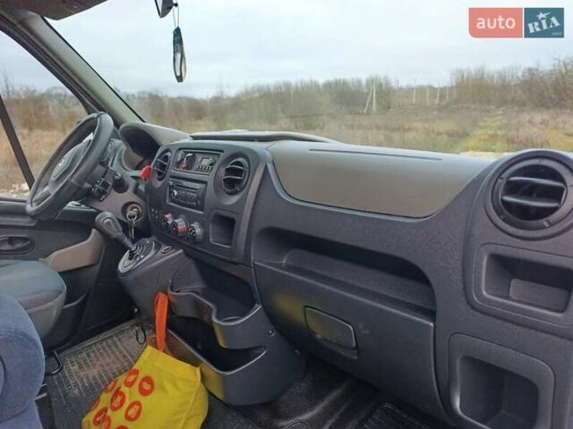 Белый Рено Мастер, объемом двигателя 2.3 л и пробегом 440 тыс. км за 16300 $, фото 12 на Automoto.ua