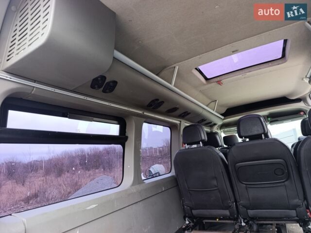 Білий Рено Мастєр, об'ємом двигуна 2.3 л та пробігом 440 тис. км за 16000 $, фото 11 на Automoto.ua
