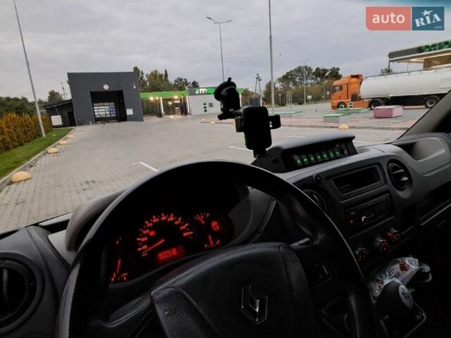 Белый Рено Мастер, объемом двигателя 2.3 л и пробегом 800 тыс. км за 12000 $, фото 3 на Automoto.ua