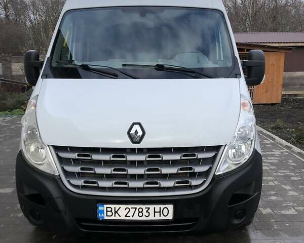 Белый Рено Мастер, объемом двигателя 2.3 л и пробегом 280 тыс. км за 16000 $, фото 1 на Automoto.ua