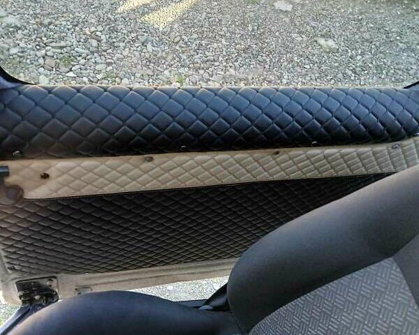 Белый Рено Мастер, объемом двигателя 2.3 л и пробегом 255 тыс. км за 15999 $, фото 14 на Automoto.ua