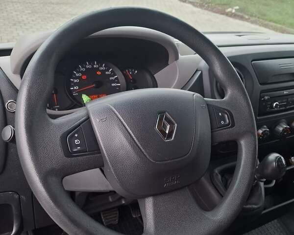 Белый Рено Мастер, объемом двигателя 2.3 л и пробегом 211 тыс. км за 19250 $, фото 13 на Automoto.ua