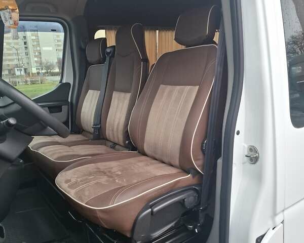 Белый Рено Мастер, объемом двигателя 2.3 л и пробегом 211 тыс. км за 19250 $, фото 11 на Automoto.ua