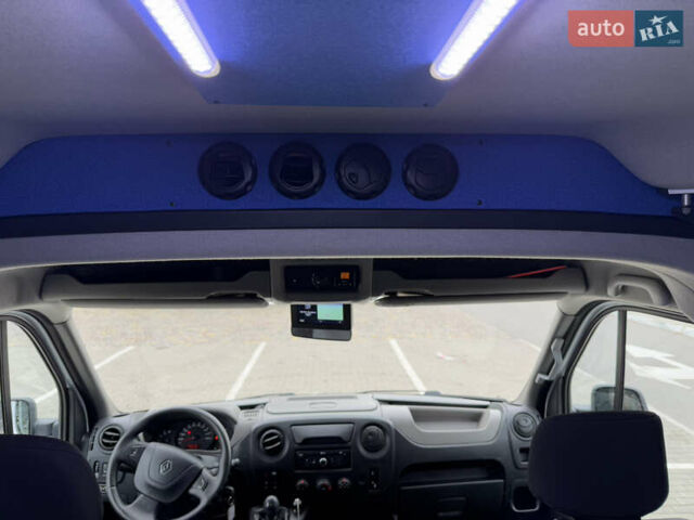 Белый Рено Мастер, объемом двигателя 2.3 л и пробегом 350 тыс. км за 15999 $, фото 38 на Automoto.ua