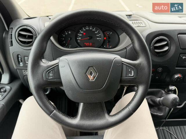 Белый Рено Мастер, объемом двигателя 2.3 л и пробегом 350 тыс. км за 15999 $, фото 28 на Automoto.ua