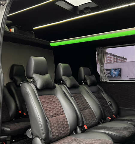 Белый Рено Мастер, объемом двигателя 2.3 л и пробегом 350 тыс. км за 15500 $, фото 13 на Automoto.ua