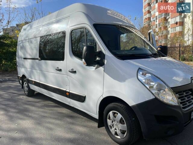 Белый Рено Мастер, объемом двигателя 2.3 л и пробегом 45 тыс. км за 17500 $, фото 2 на Automoto.ua