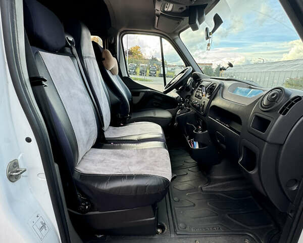 Белый Рено Мастер, объемом двигателя 2.3 л и пробегом 295 тыс. км за 16000 $, фото 9 на Automoto.ua