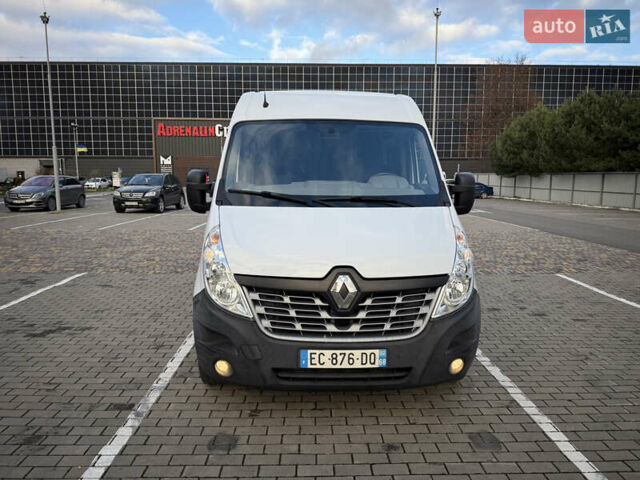 Белый Рено Мастер, объемом двигателя 2.3 л и пробегом 300 тыс. км за 16300 $, фото 1 на Automoto.ua