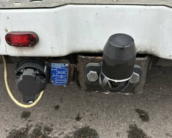 Білий Рено Мастєр, об'ємом двигуна 2.3 л та пробігом 450 тис. км за 17399 $, фото 5 на Automoto.ua