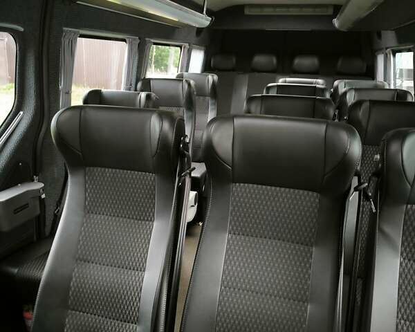 Білий Рено Мастєр, об'ємом двигуна 2.3 л та пробігом 310 тис. км за 17000 $, фото 12 на Automoto.ua