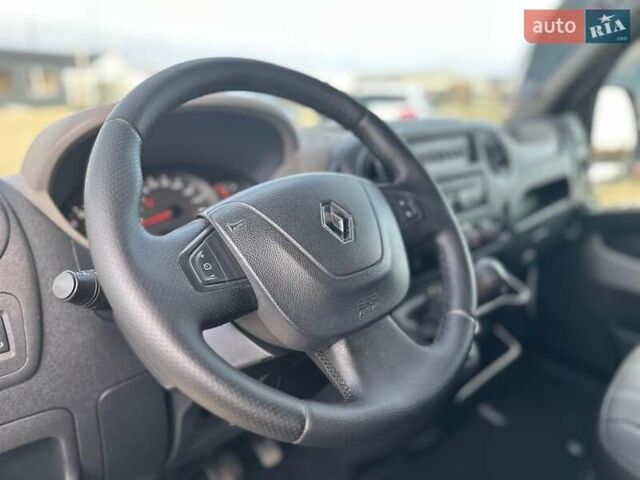 Білий Рено Мастєр, об'ємом двигуна 2.3 л та пробігом 225 тис. км за 18700 $, фото 13 на Automoto.ua