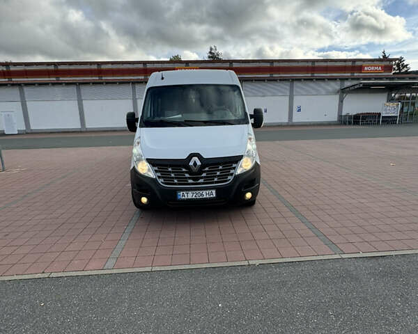 Белый Рено Мастер, объемом двигателя 2.3 л и пробегом 295 тыс. км за 16000 $, фото 2 на Automoto.ua