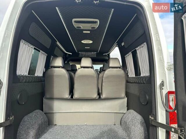 Білий Рено Мастєр, об'ємом двигуна 2.3 л та пробігом 225 тис. км за 18700 $, фото 24 на Automoto.ua