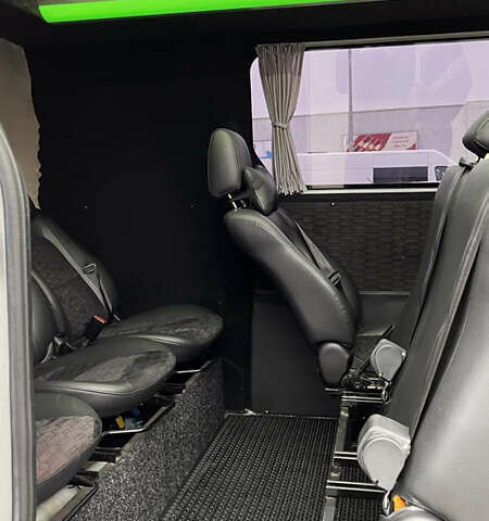 Белый Рено Мастер, объемом двигателя 2.3 л и пробегом 350 тыс. км за 15500 $, фото 15 на Automoto.ua