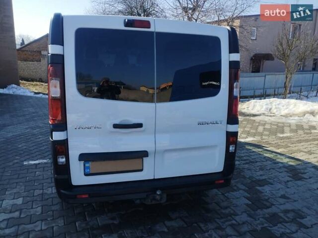 Белый Рено Мастер, объемом двигателя 1.6 л и пробегом 249 тыс. км за 15800 $, фото 6 на Automoto.ua