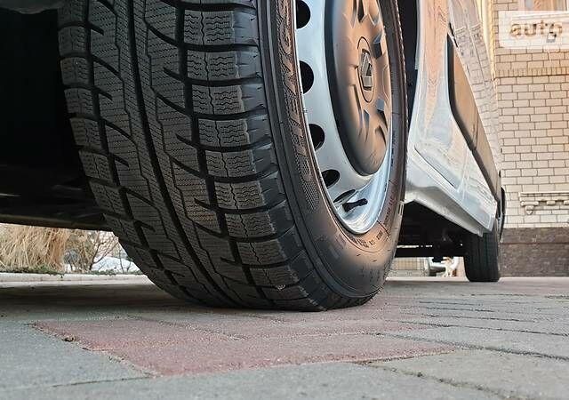 Белый Рено Мастер, объемом двигателя 2.3 л и пробегом 171 тыс. км за 19800 $, фото 56 на Automoto.ua