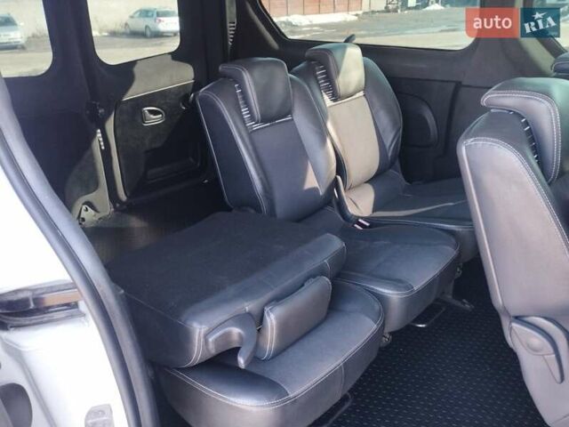 Белый Рено Мастер, объемом двигателя 1.6 л и пробегом 249 тыс. км за 15800 $, фото 10 на Automoto.ua