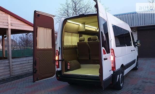 Белый Рено Мастер, объемом двигателя 2.3 л и пробегом 171 тыс. км за 19800 $, фото 50 на Automoto.ua