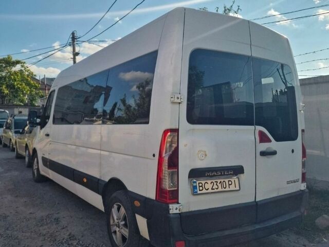 Белый Рено Мастер, объемом двигателя 2.3 л и пробегом 345 тыс. км за 11200 $, фото 3 на Automoto.ua
