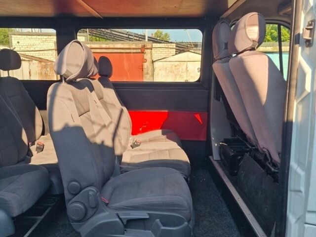 Белый Рено Мастер, объемом двигателя 2.3 л и пробегом 345 тыс. км за 11200 $, фото 6 на Automoto.ua